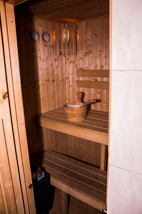 Стаи За Гости - Семейна Къща За Гости Ивел Bansko Extérieur photo